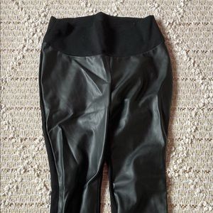 Pantalon de maternité